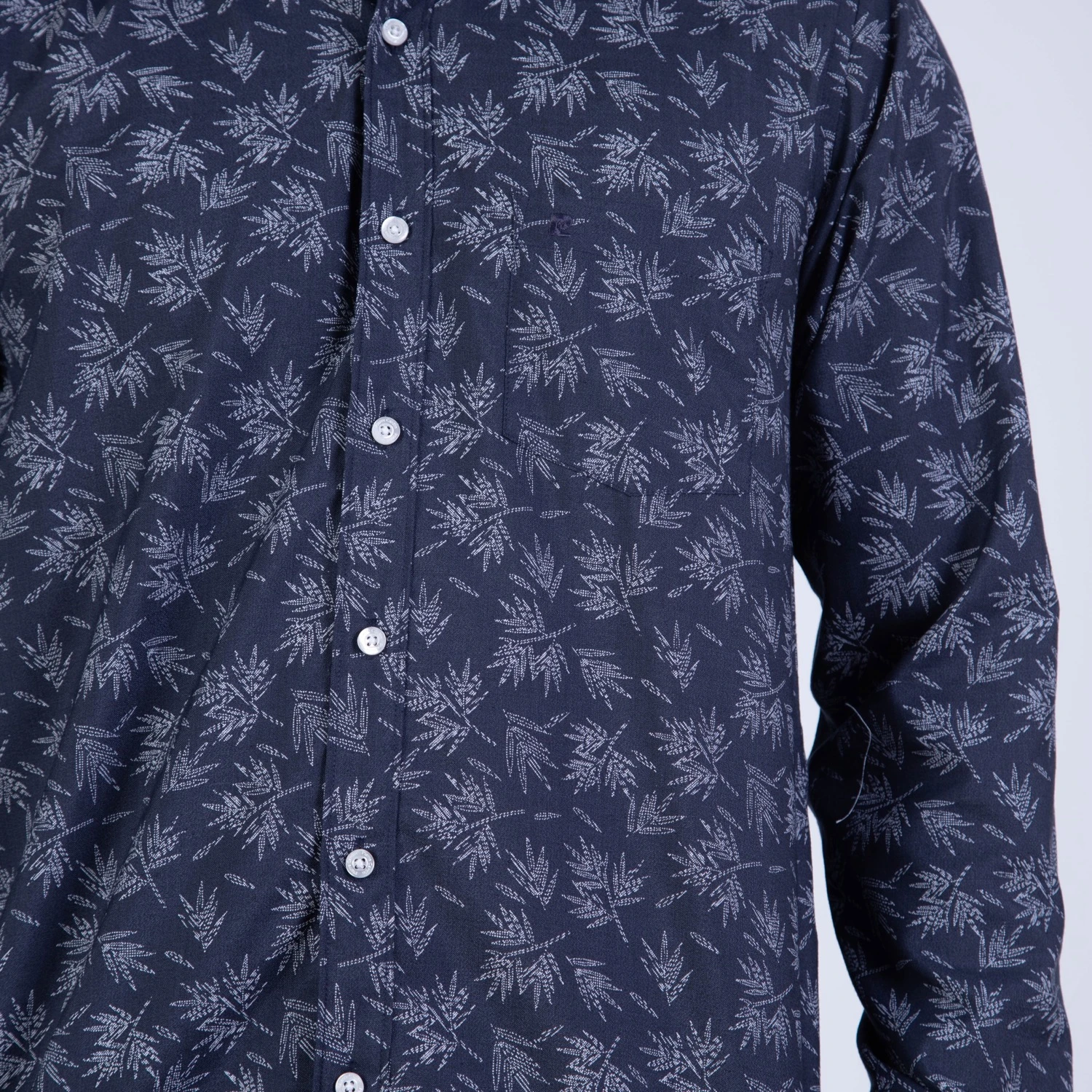Camisa manga larga Seersucker etiqueta AZUL vista 3