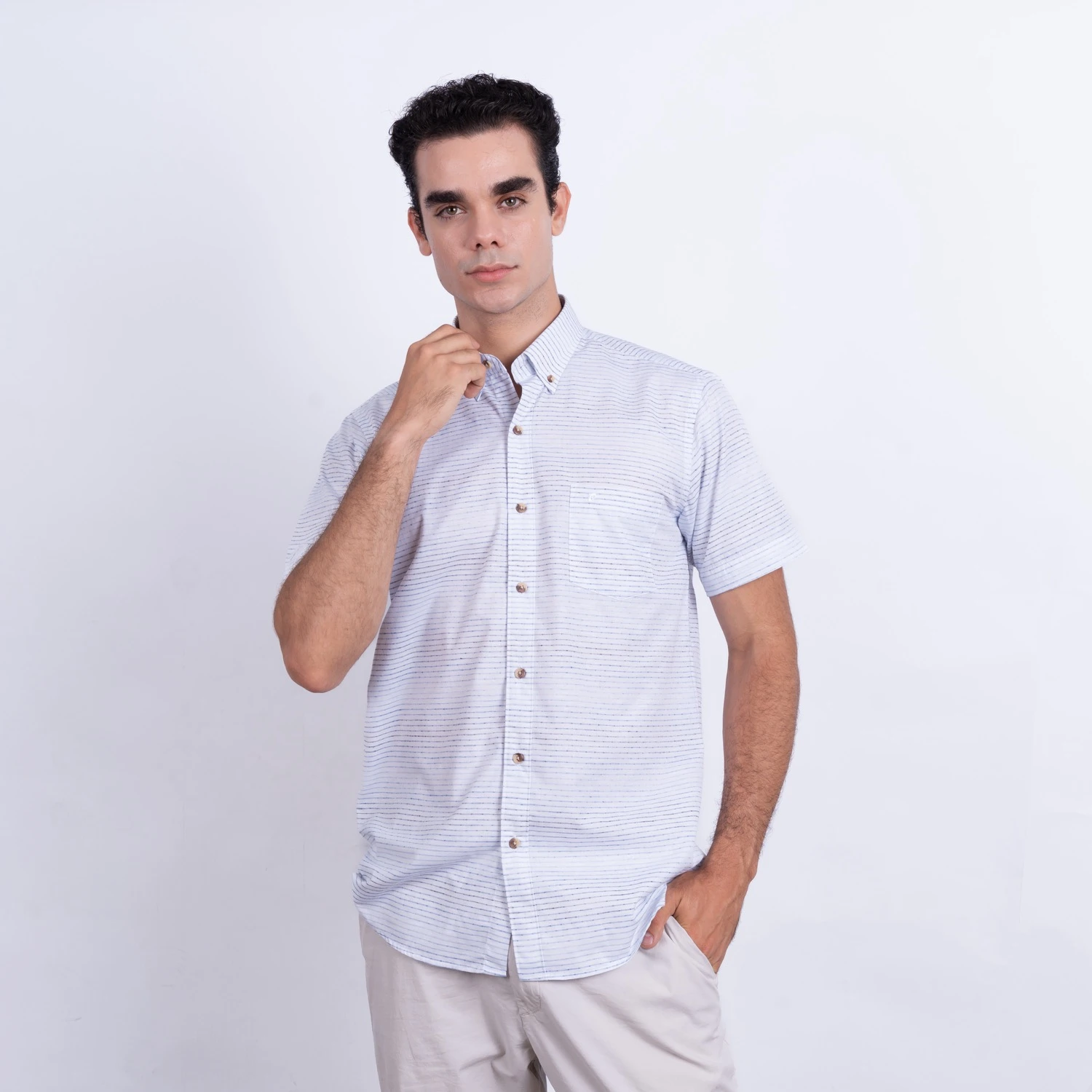 Camisa manga corta Etiqueta Linen Collection con diseño Francés