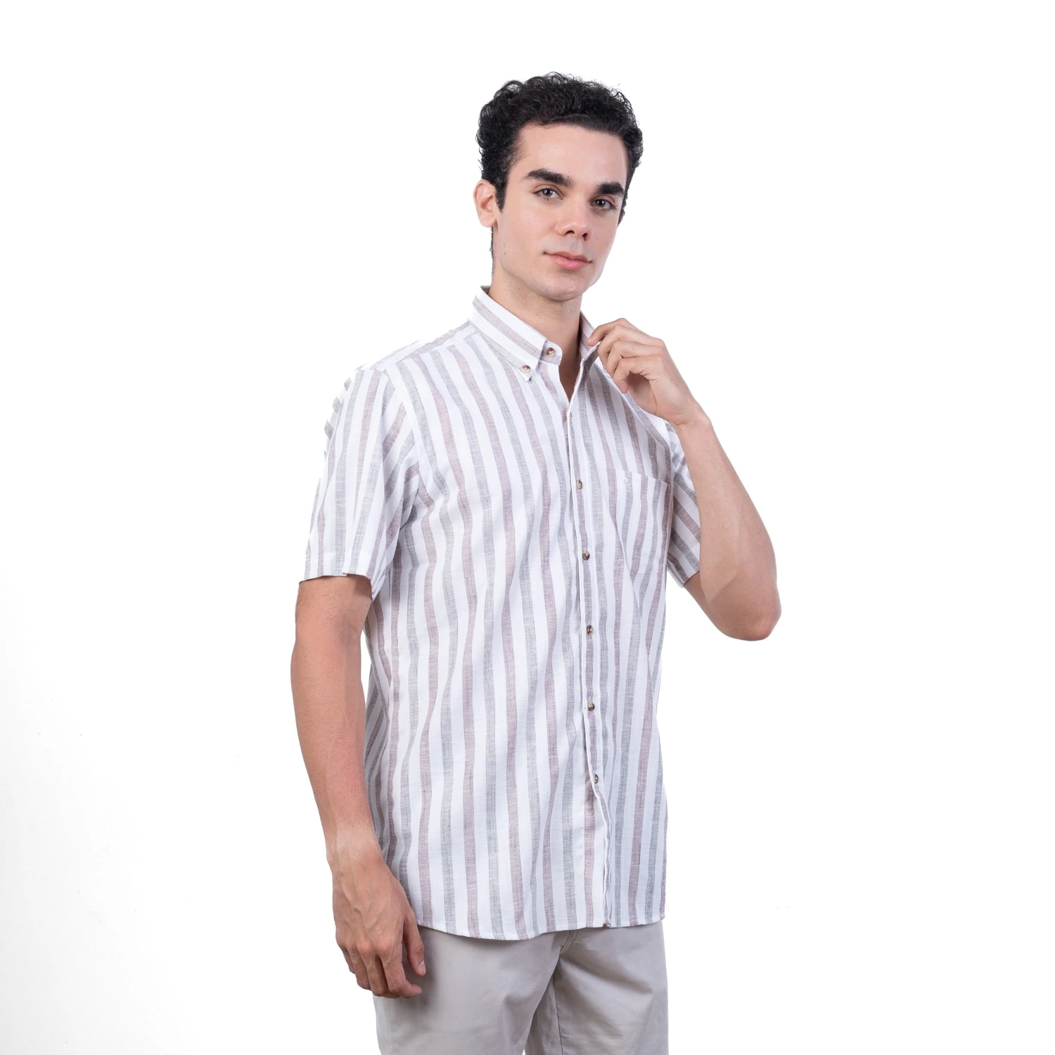 Camisa manga corta Etiqueta Linen Collection con diseño Francés vista 2