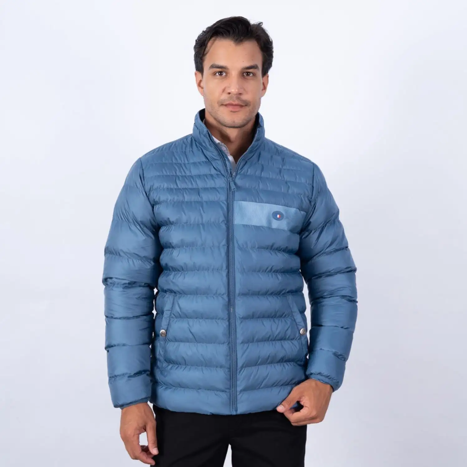 Casaca de Nylon con diseño francés