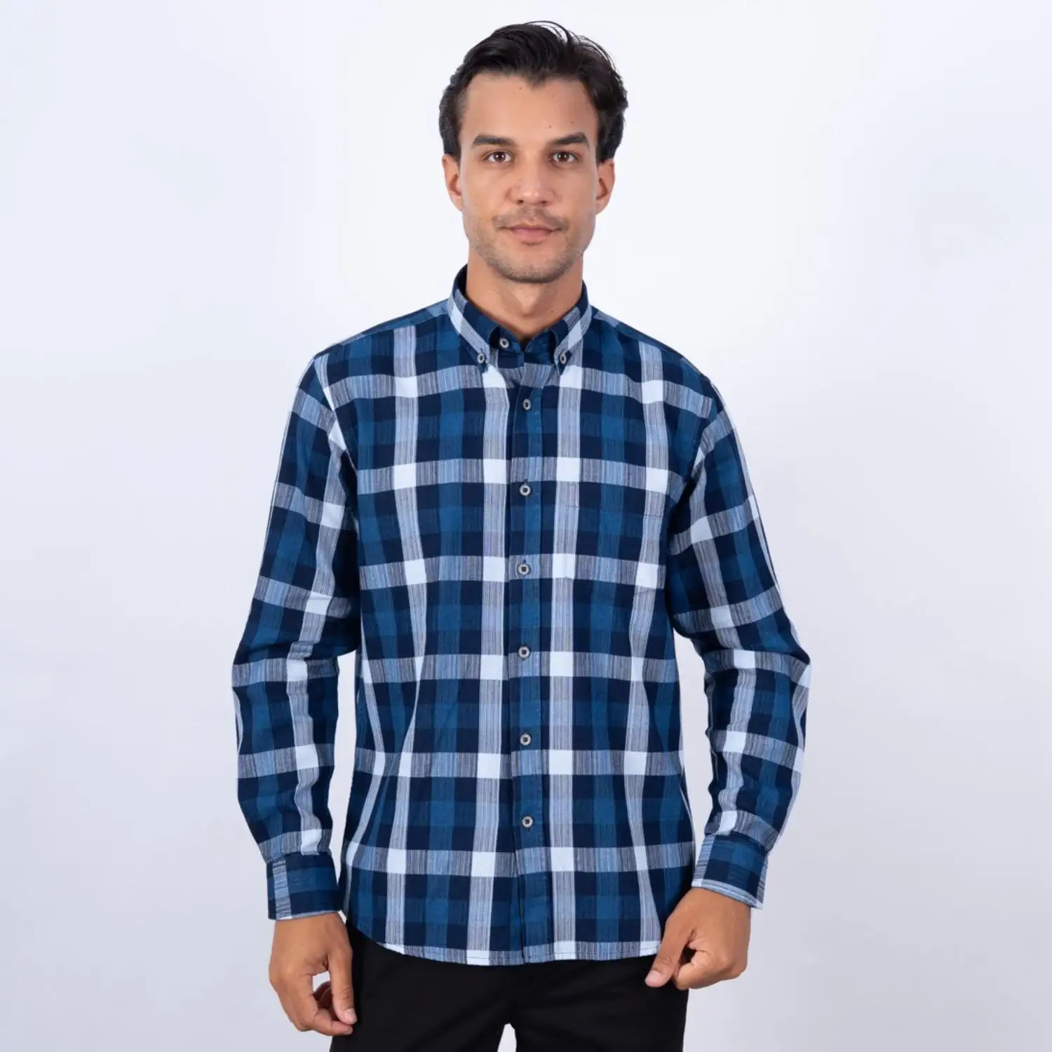 Camisa manga larga Etiqueta Pierre Cardin Jeans con diseño Francés